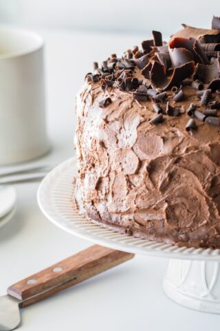Шоколадно-творожный крем для торта