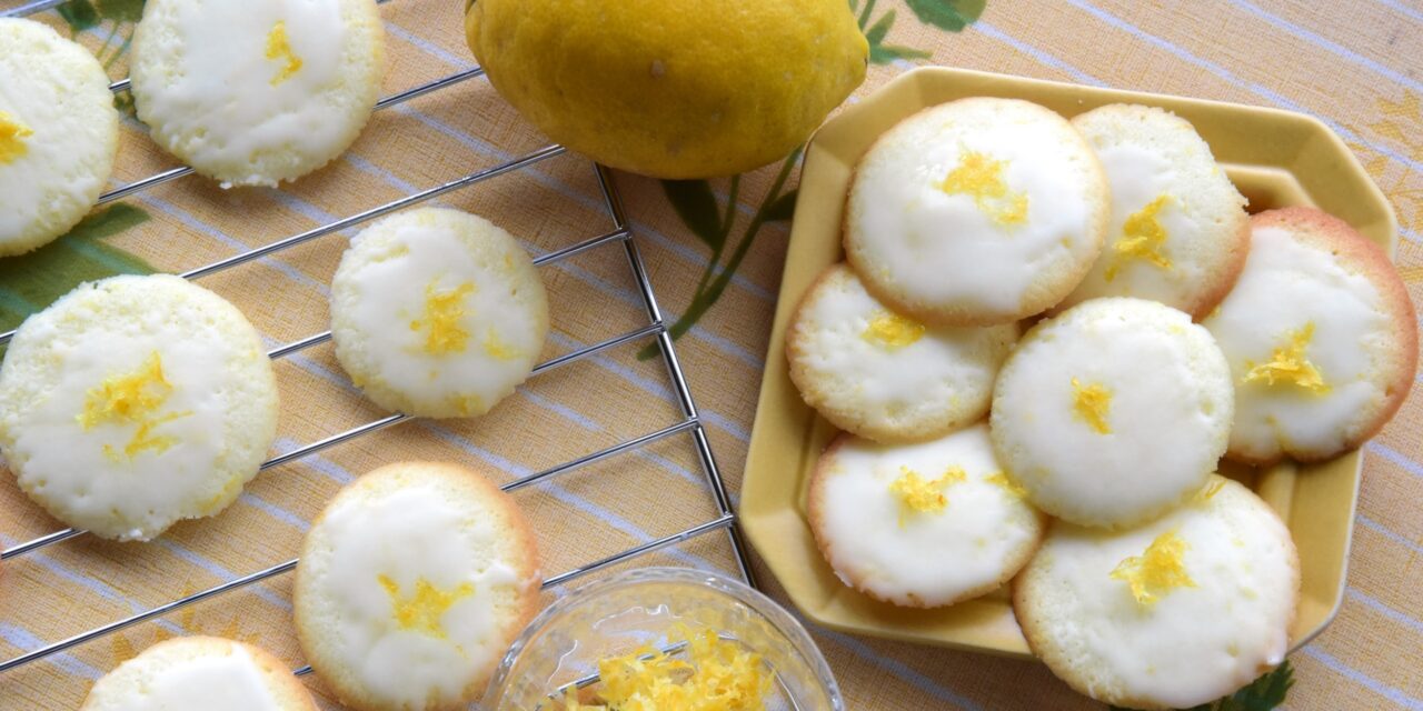 Лимонное печенье на сметане