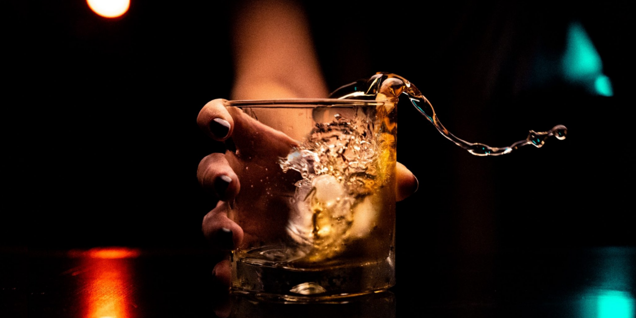 Праздник к нам приходит: британские учёные работают над алкоголем без похмелья