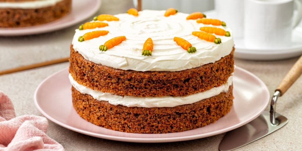 Морковный пирог с грецкими орехами и корицей — рецепт с фото пошагово