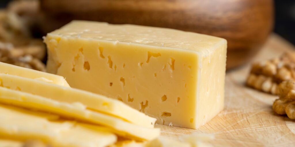 Дюкановский творожный сыр с укропом в мультиварке