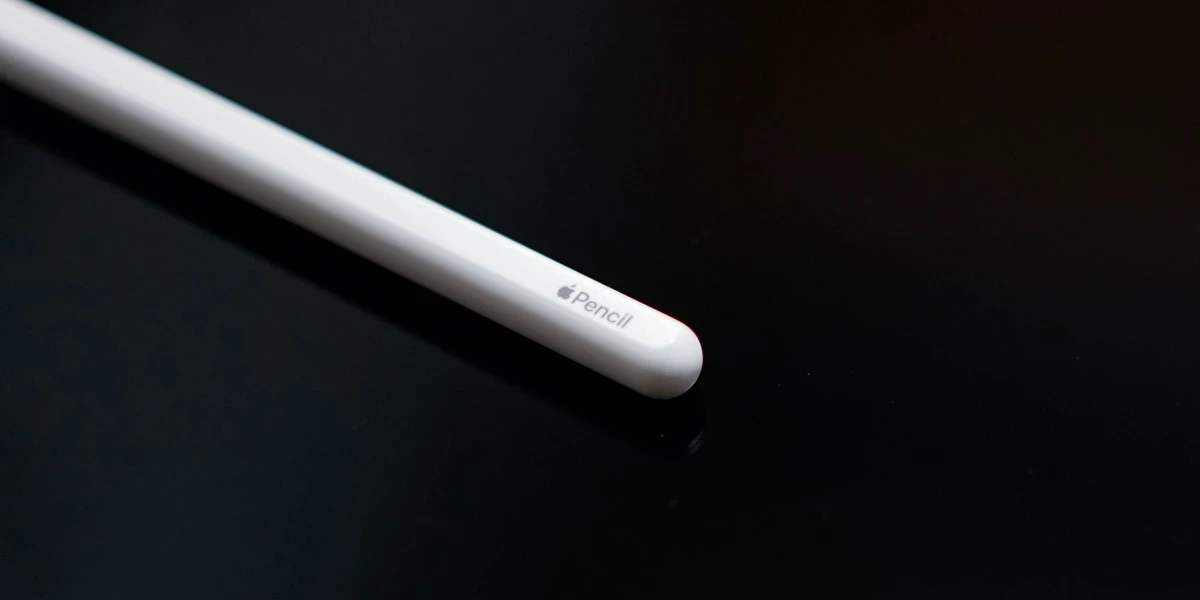 Apple pencil. Надпись от Apple Pencil. Смешные надписи Apple.Pencil. Магнитная насадка на Епл Пенсел 1 чтобы магнитистся. Apple Pencil 2 фото близко чувствительная часть.