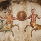 В Италии нашли запечатанную «гробницу Цербера» — стража подземного мира