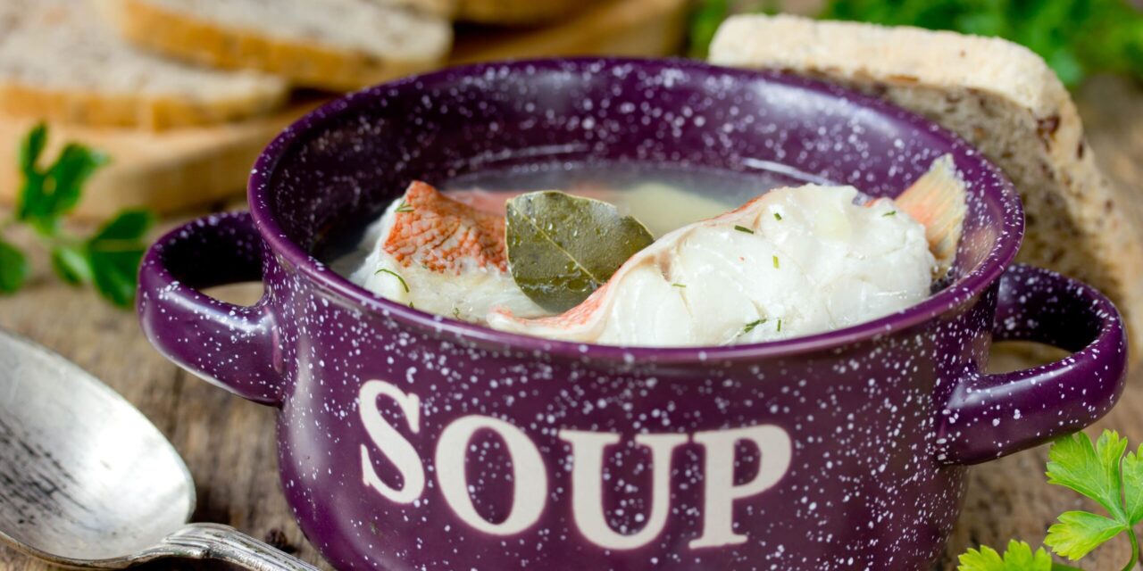 Рыбный суп с морским окунем