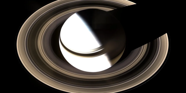 кольца сатурна исчезнут