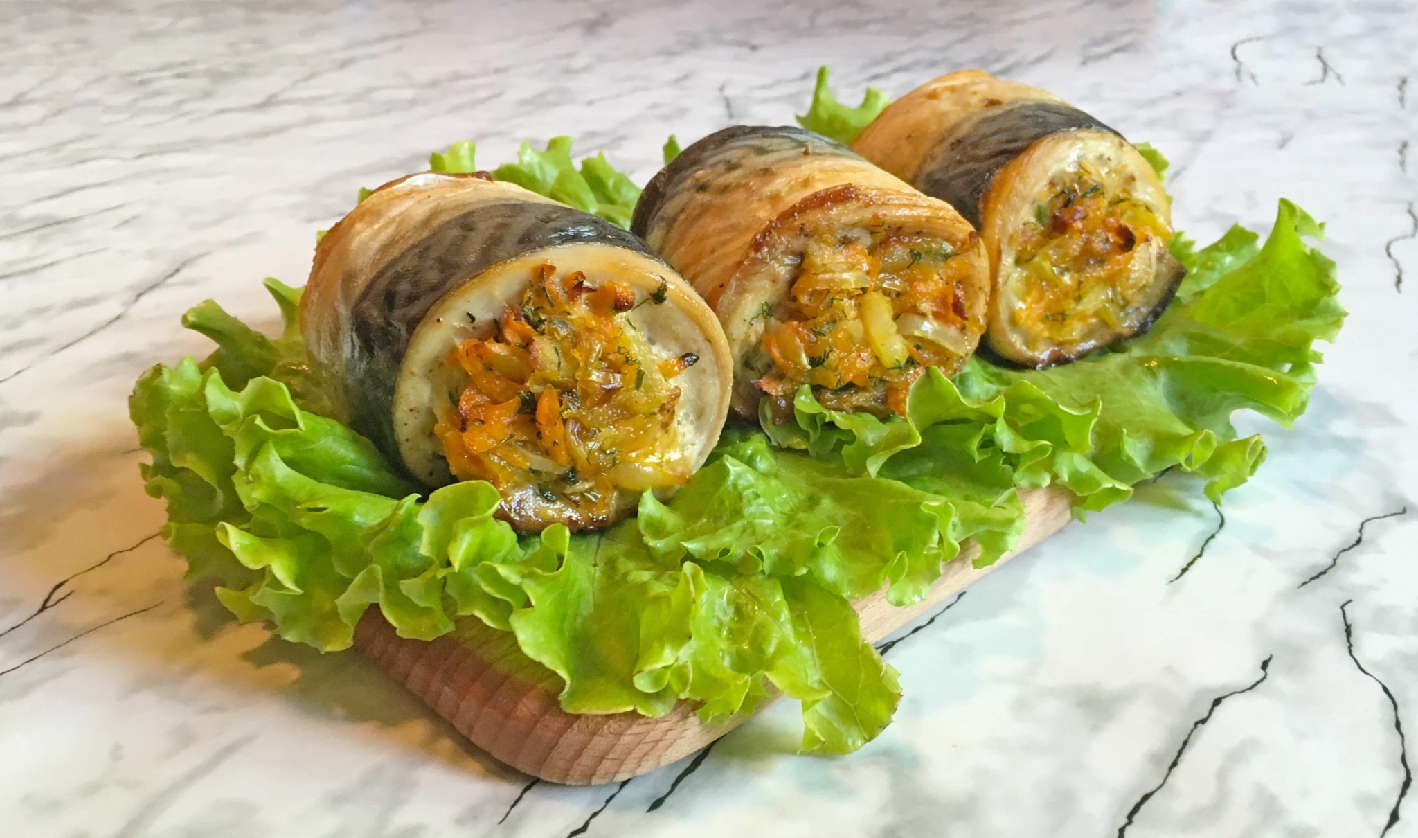 Рулетики из скумбрии