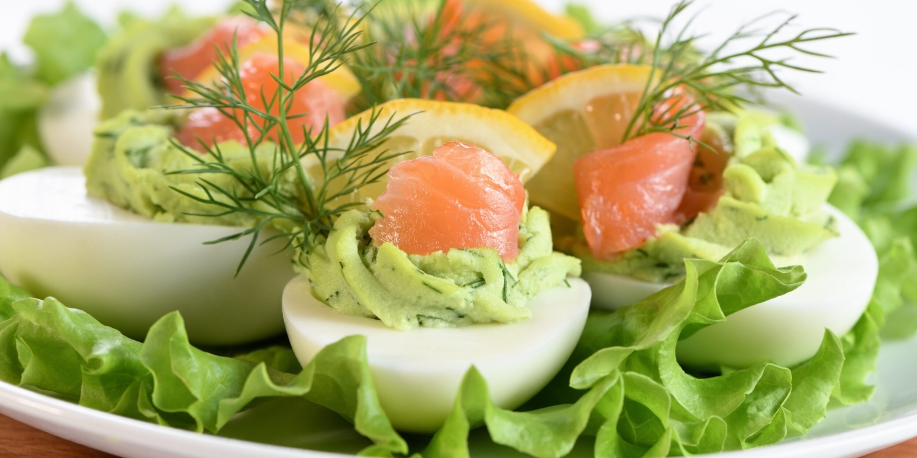 Яйца, фаршированные зеленью