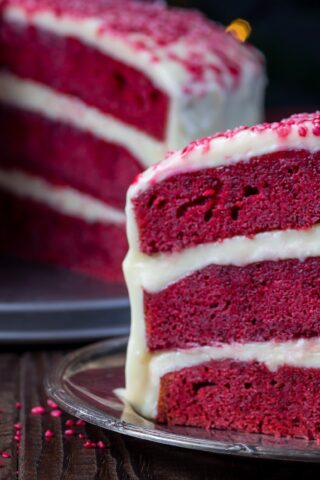 Торт «Красный бархат» с заварным кремом