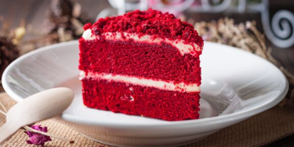 Торт «Красный бархат» с миндальной мукой: рецепт