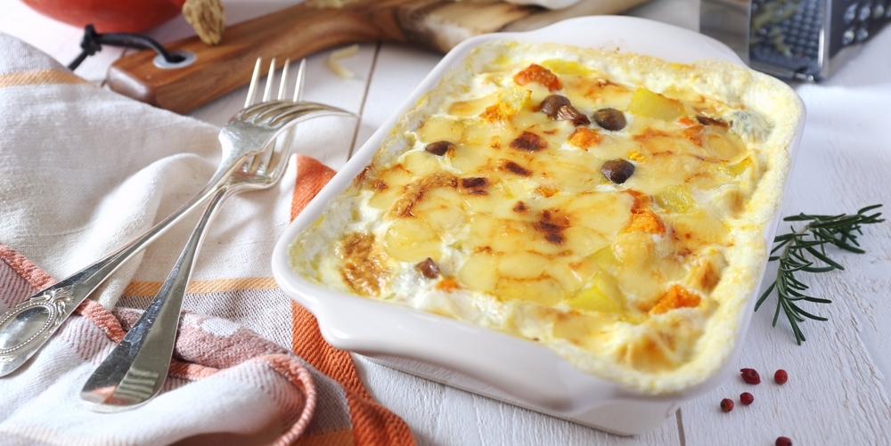 Картошка в духовке - рецепты с фото на luchistii-sudak.ru ( рецепта картофеля в духовке)