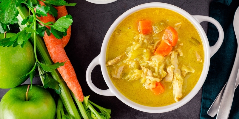Индийский суп с курицей и рисом