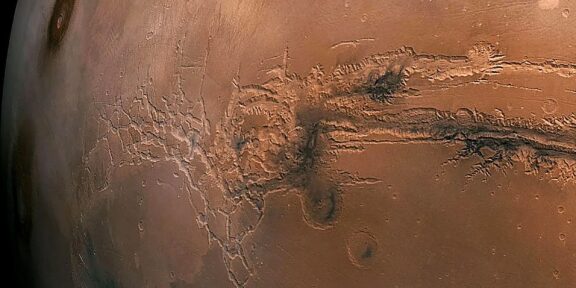 вулкан на марсе
