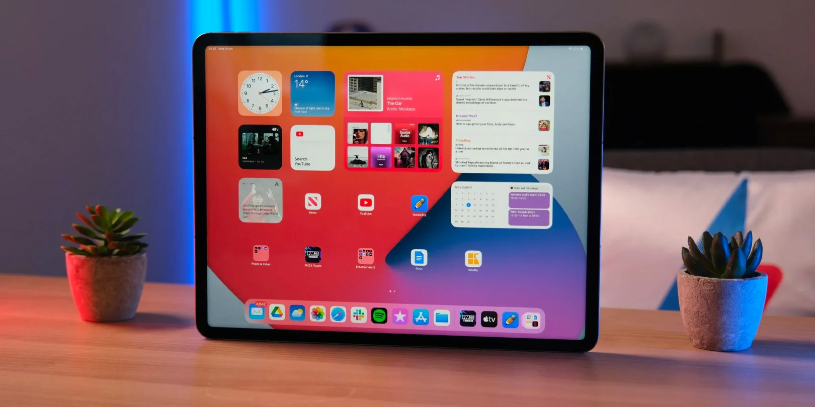 Apple обязали разрешить сторонние магазины приложений на iPad