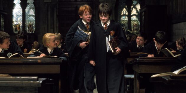 Семь книг про Гарри Поттера выпустят в аудиоформате с участием более 100 актёров