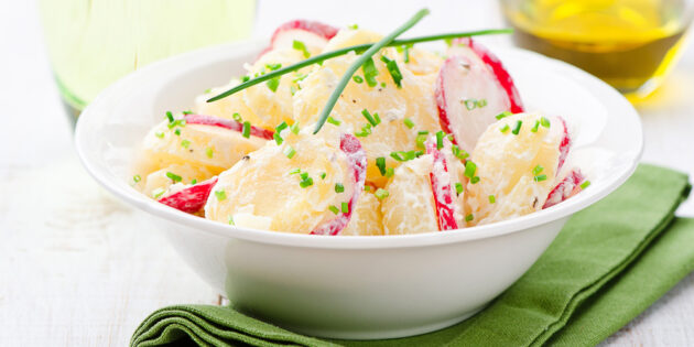 Салат из редиски и картофеля: рецепт