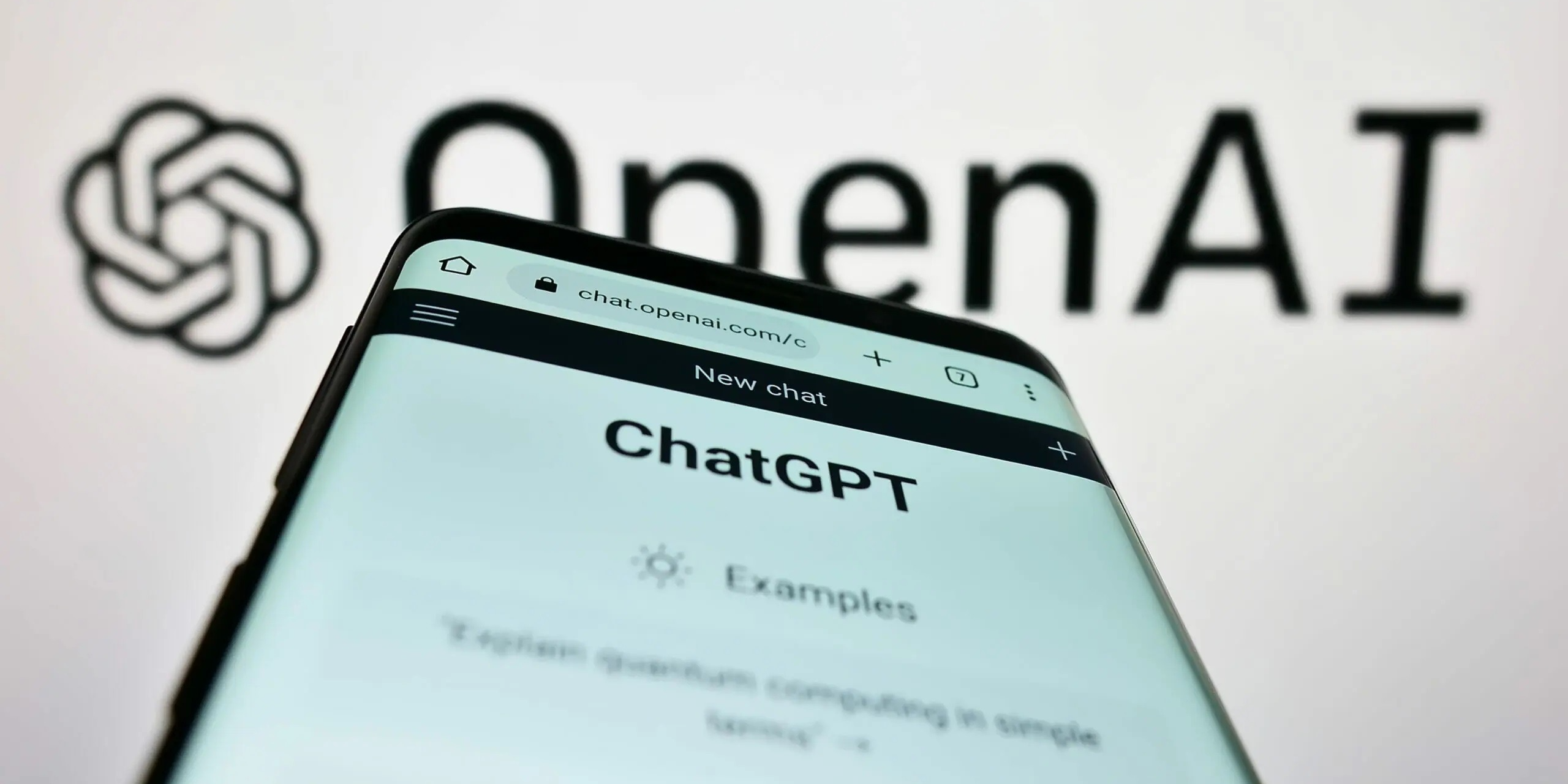 В бесплатной версии ChatGPT открыли доступ к пользовательским GPT
