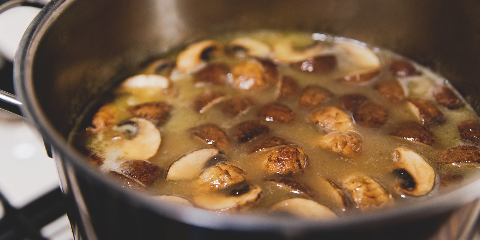 Чешский грибной суп кулайда: варите суп на медленном огне
