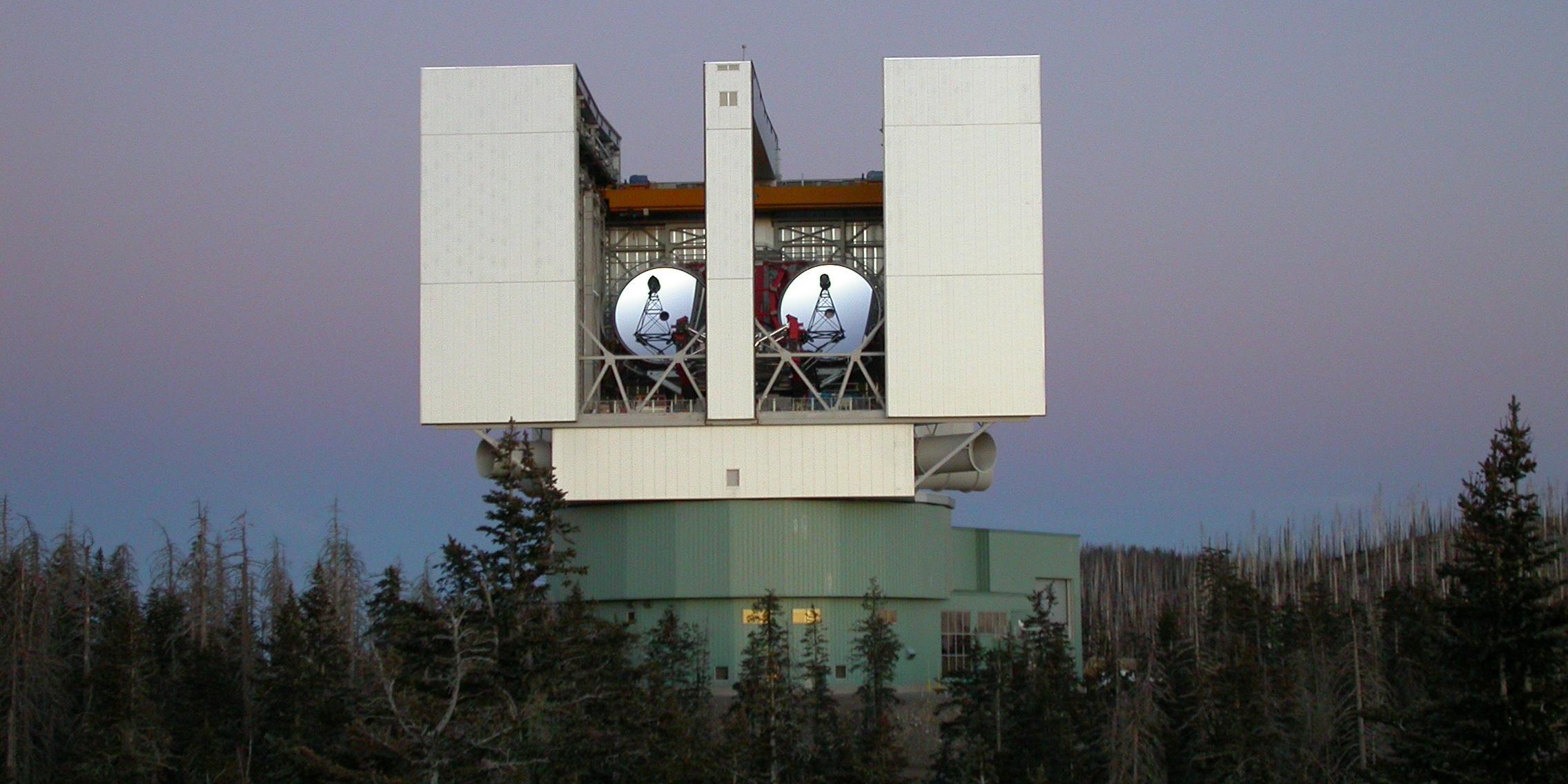 Круче «Хаббла»: Большой бинокулярный телескоп заснял Ио с беспрецедентной детализацией