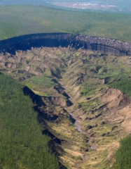 Учёные: кратер вечной мерзлоты «Врата в ад» в Сибири быстро расширяется