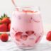 Strawberry coconut refresher — самый трендовый напиток этого лета