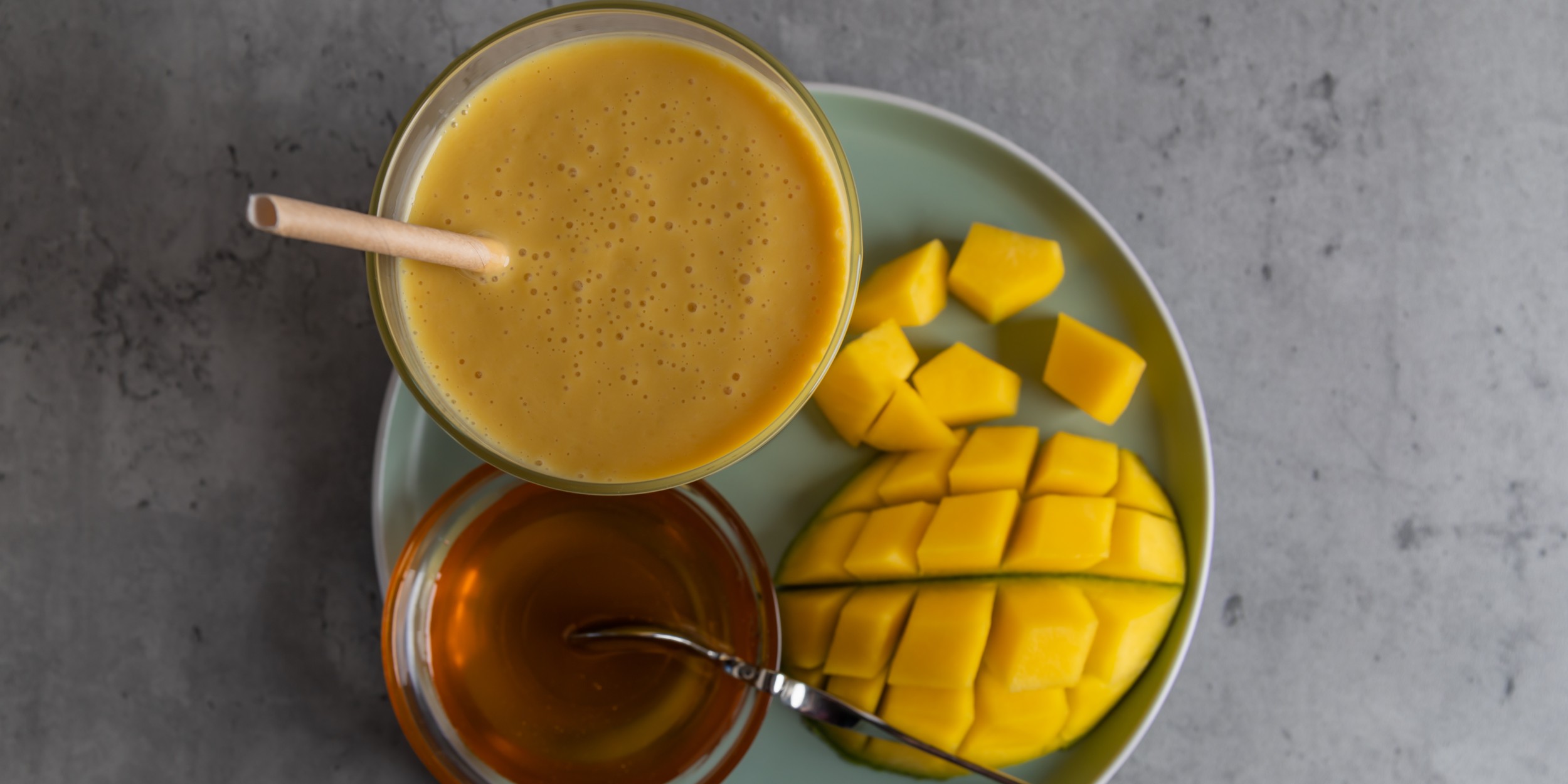 Смузи с манго и йогуртом: рецепт