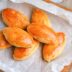Дрожжевые пирожки с абрикосами в духовке: рецепт