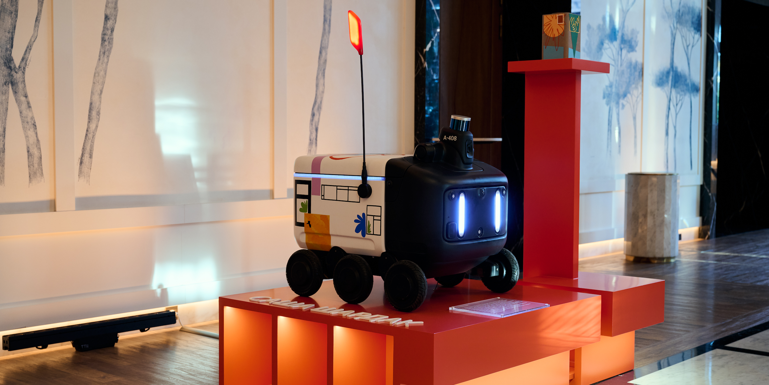Роботы-доставщики и Яндекс Станции превратятся в арт-объекты