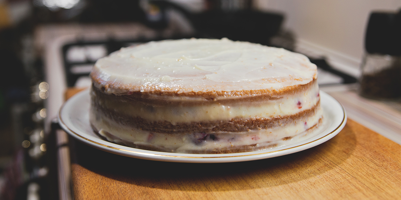 Шведский клубничный торт на Мидсоммар: соберите весь торт