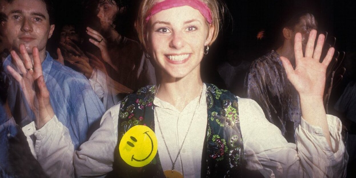 Рейверша в клубе Joy Shoom в Лондоне во время «Лондонского фестиваля любви» 1988 года