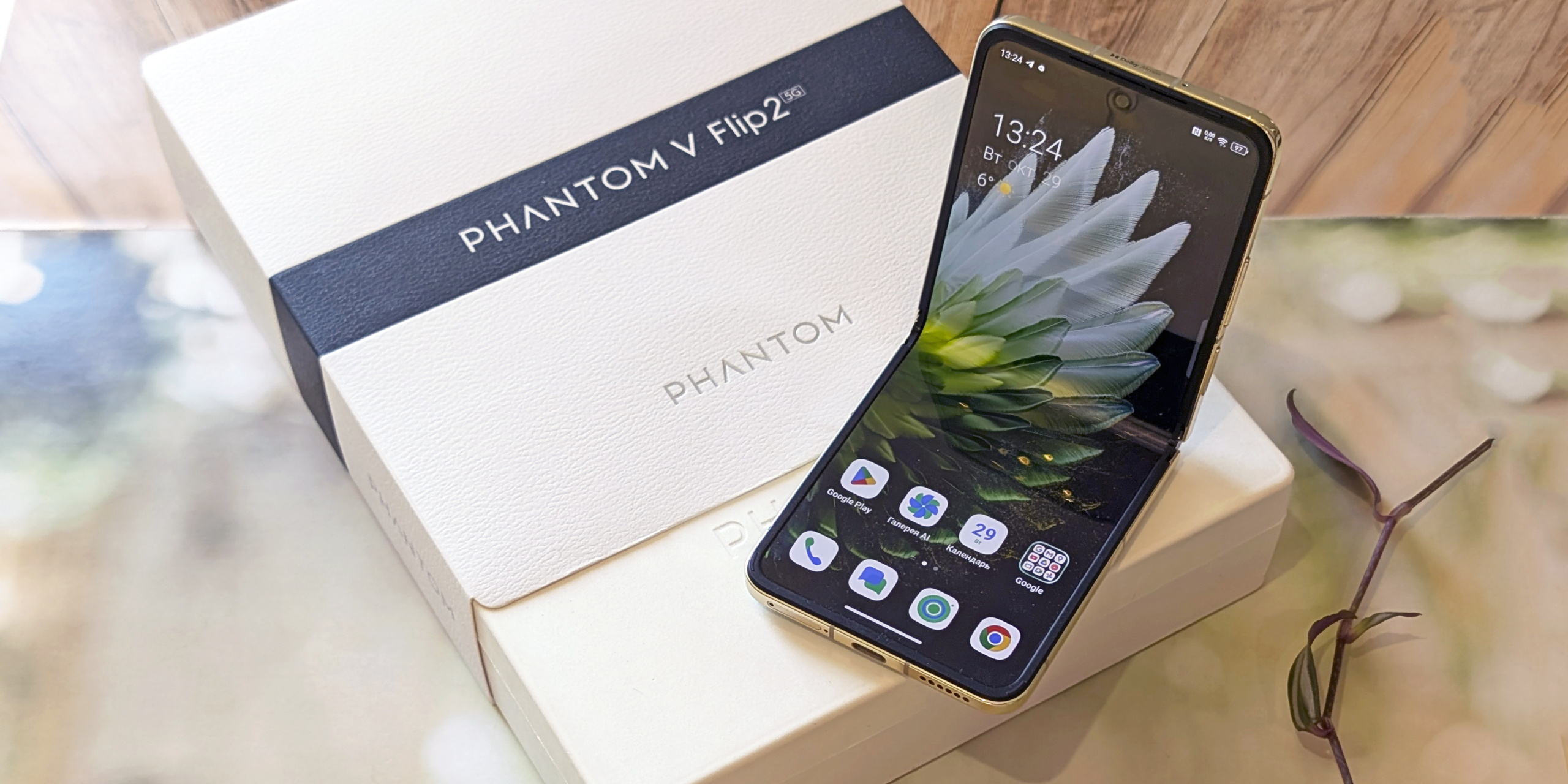 Обзор TECNO Phantom V Flip 2 5G — новой раскладушки, которая почти вдвое дешевле аналогов