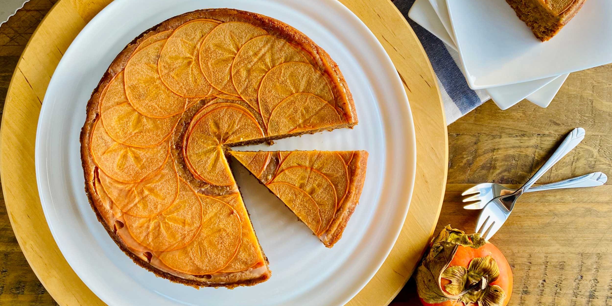 Перевернутый пирог с хурмой