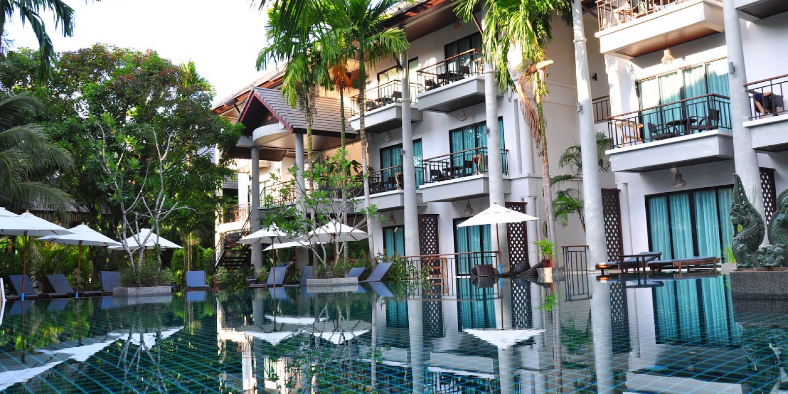 Отель Navatara Phuket Resort