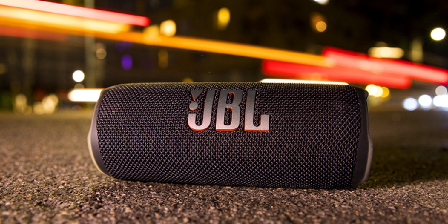 Представлена JBL Flip 7 — водонепроницаемая колонка с ИИ-звуком — Лайфхакер