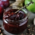 Пикантный сливово-яблочный соус к мясу