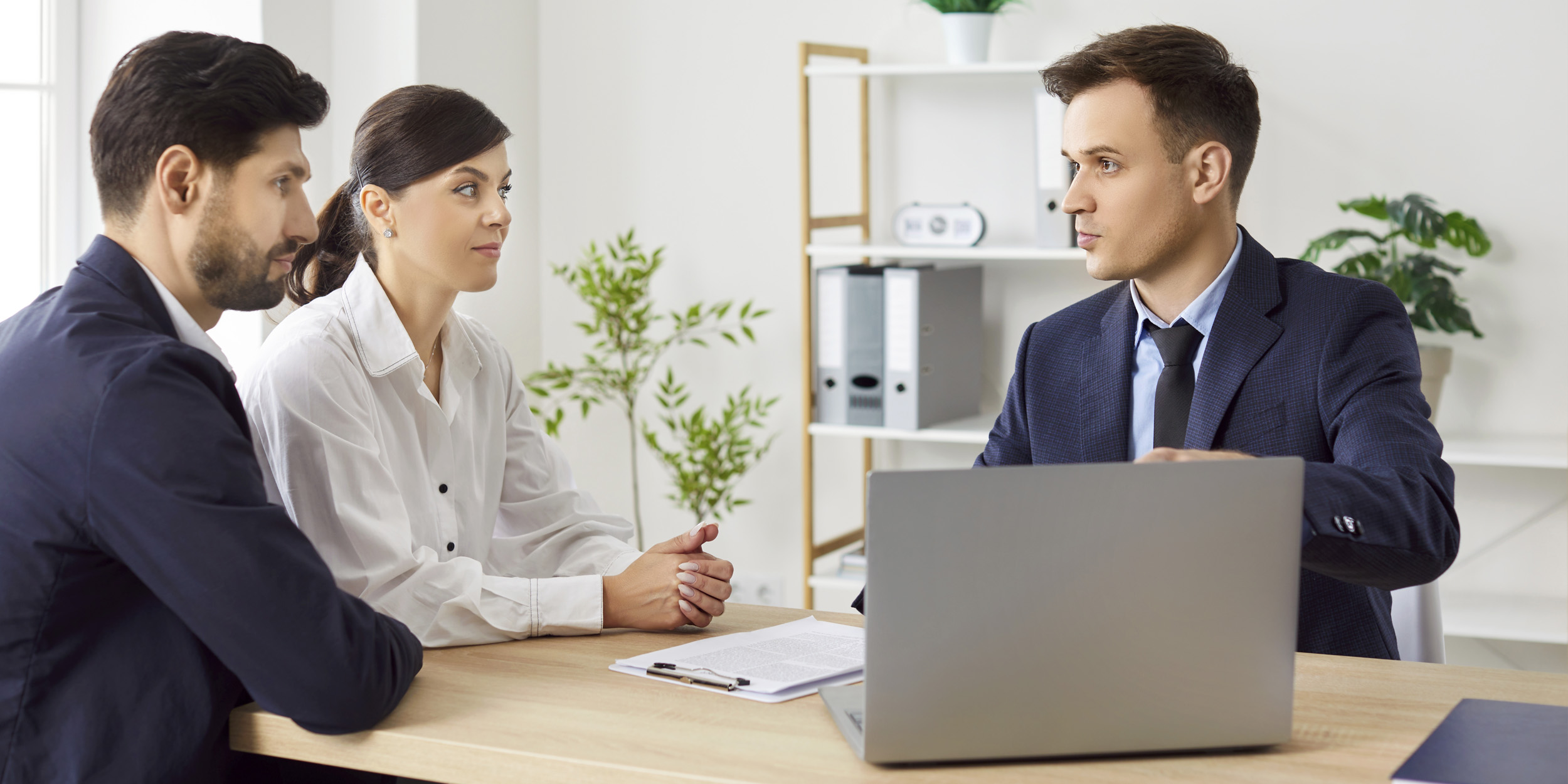 Как создать финансовую подушку: 3 современные альтернативы банковскому вкладу