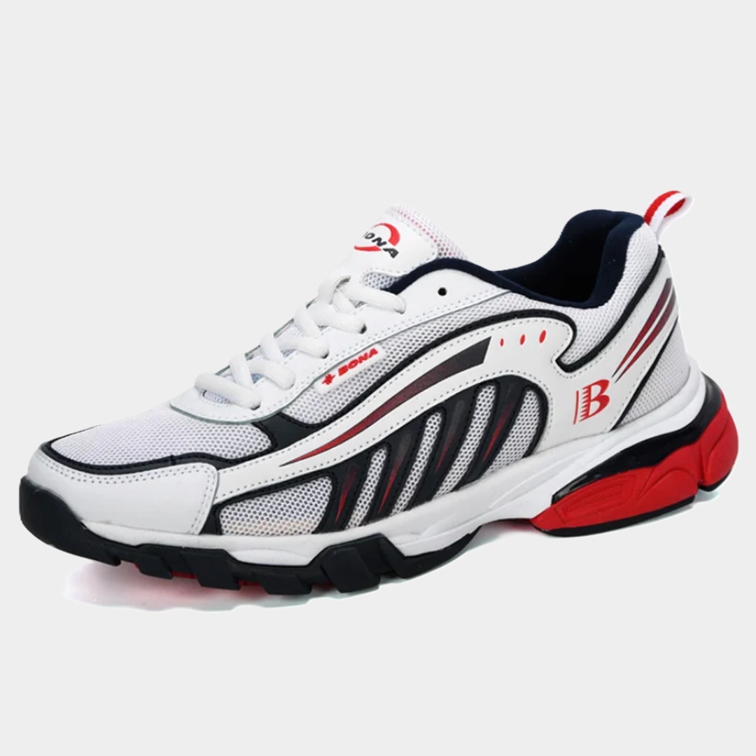 Кроссовки от Bona