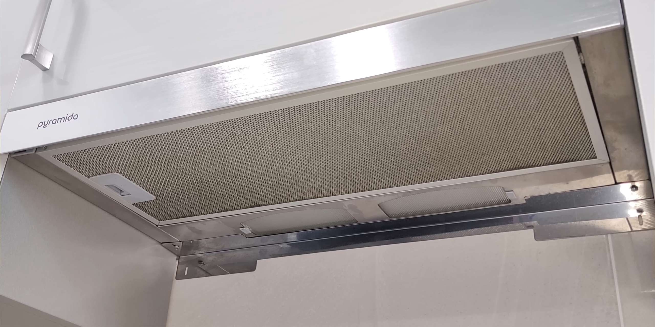 Что делать, если не тянет вытяжка