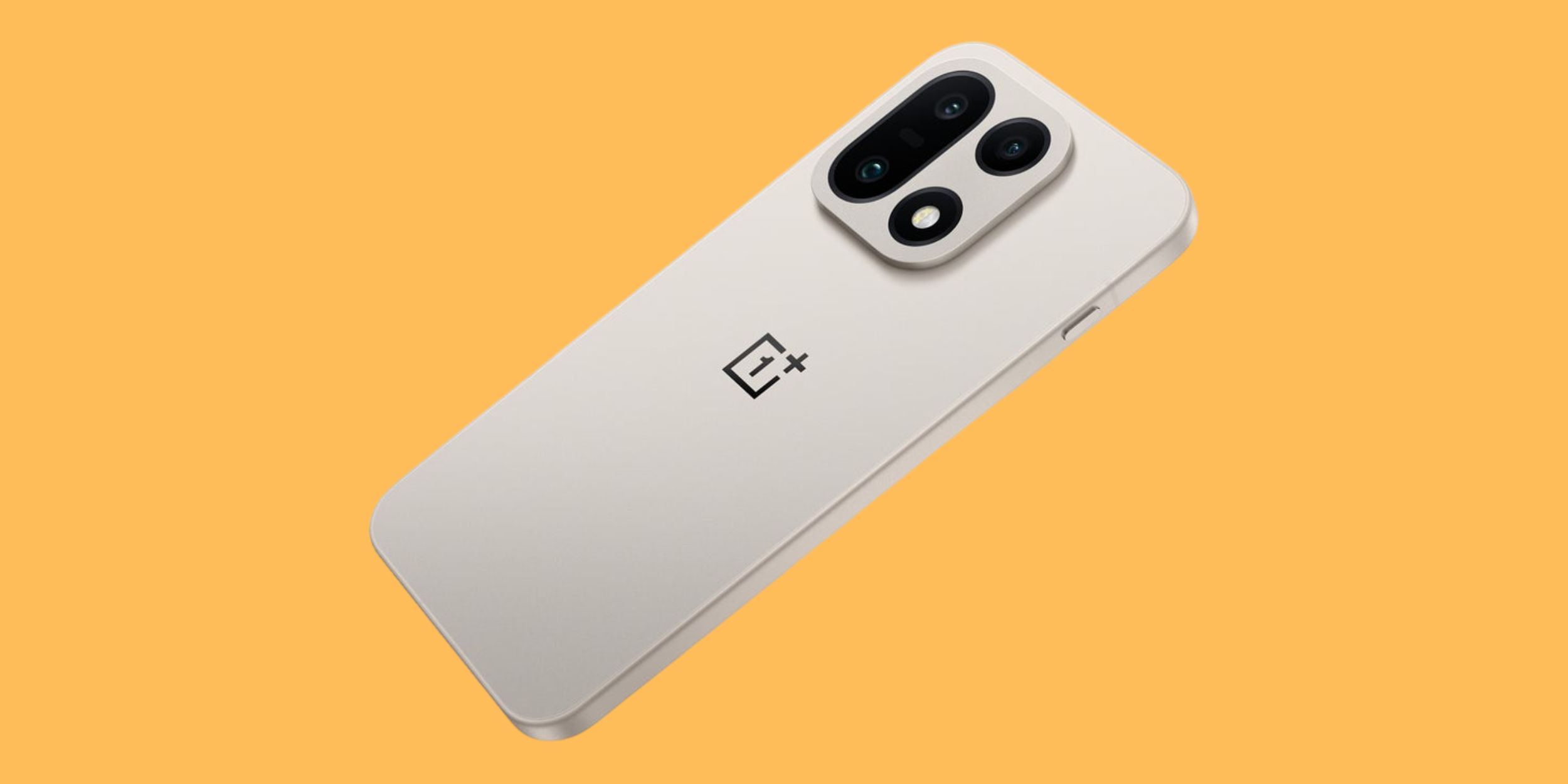 Надо брать: глобальная версия флагмана OnePlus 15 дешевле 50 000 рублей