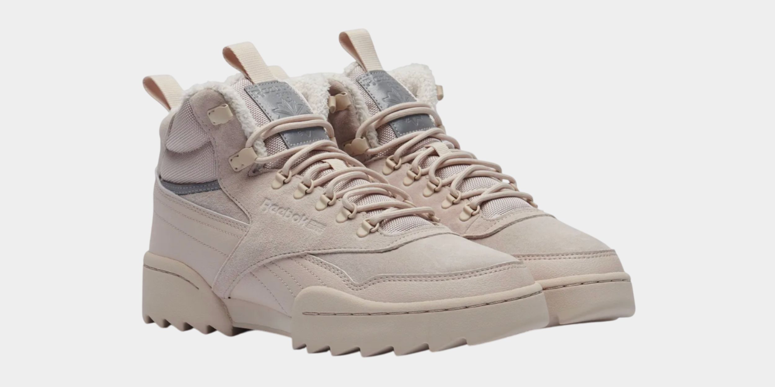 Надо брать: зимние ботинки от Reebok со скидкой 46%