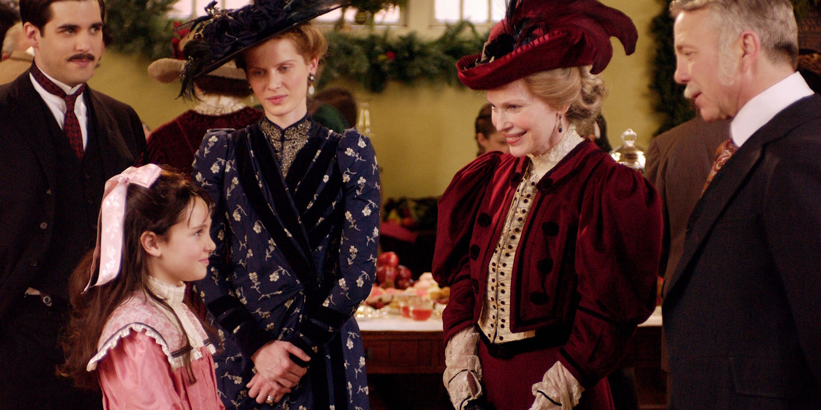 Лучшие новогодние фильмы: «Саманта: Каникулы американской девочки»