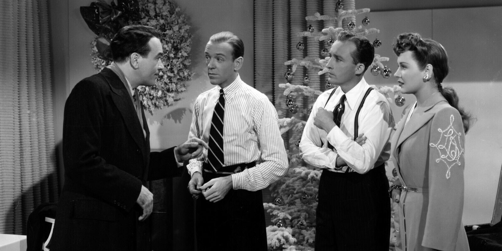 Новогодние фильмы: «Праздничная гостиница»