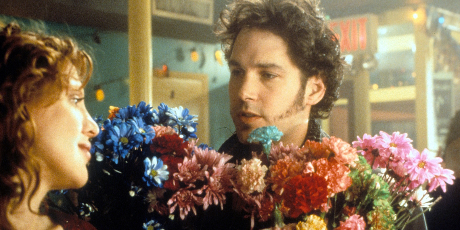 Новогодние фильмы: «200 сигарет»