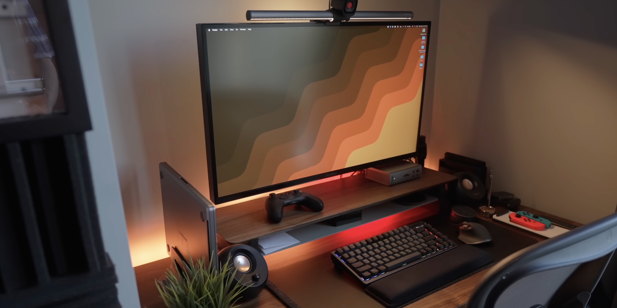 Сетап из ноутбука и внешнего монитора Что лучше — ноутбук или компьютер: сетап из ноутбука и внешнего монитора