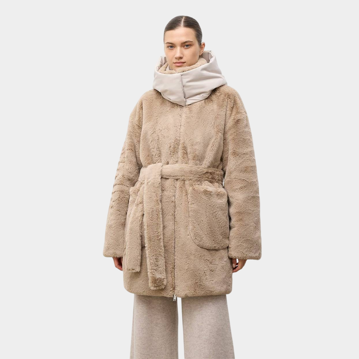 Меховая куртка от Baon