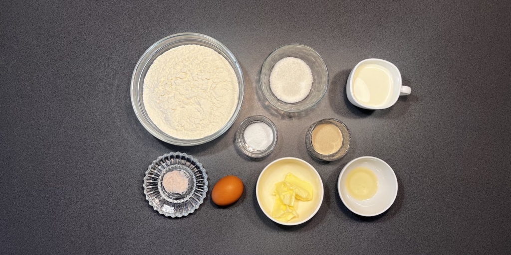 Булочки «Лакомка» с заварным кремом: Подготовьте ингредиенты для теста