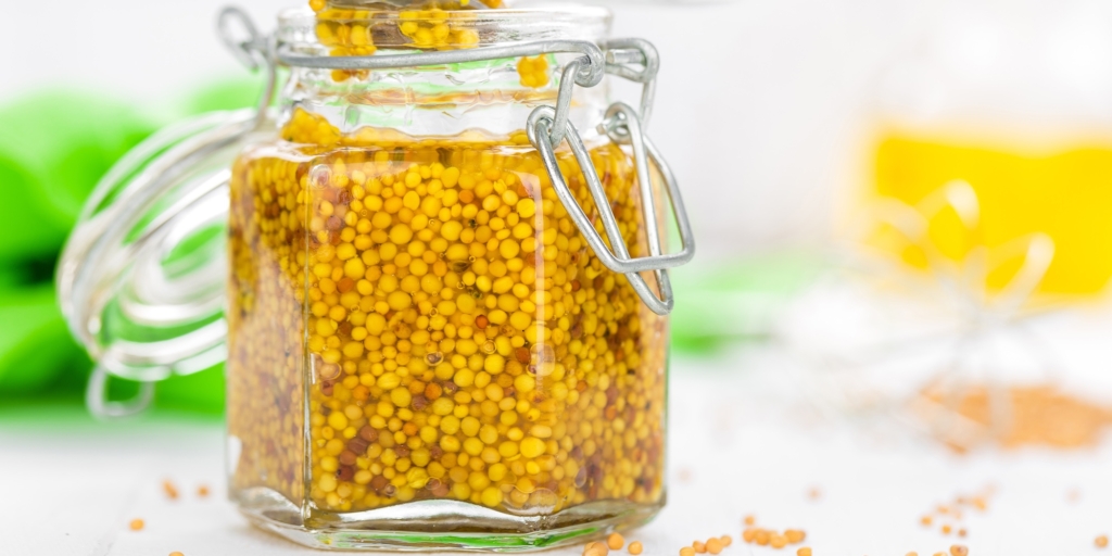 Один из вариантов французской горчицы Чем дижонская горчица отличается от французской