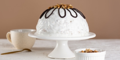 Торт «Долголетие» из шариков теста и сметанного крема