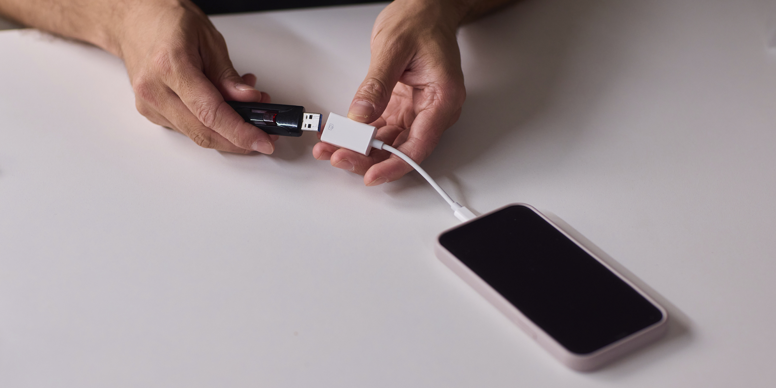 Объясняем за минуту: как подключить флешку к смартфону