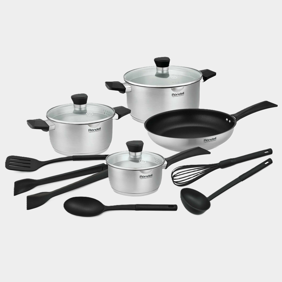 Набор посуды из двенадцати предметов