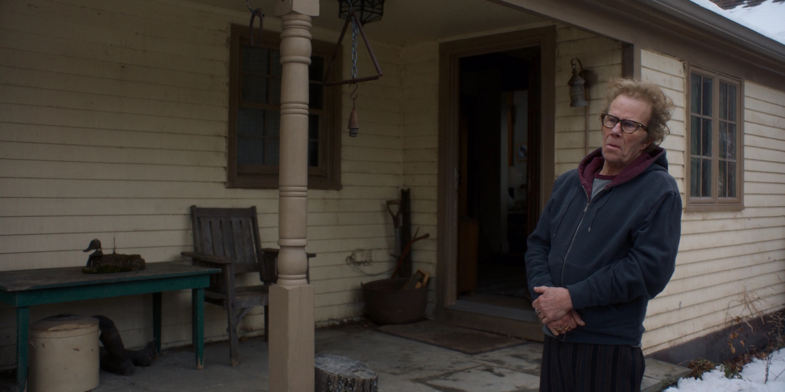 Отзыв на фильм «Отец мать сестра брат»